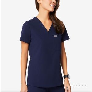 FIGS Catarina Scrub Top